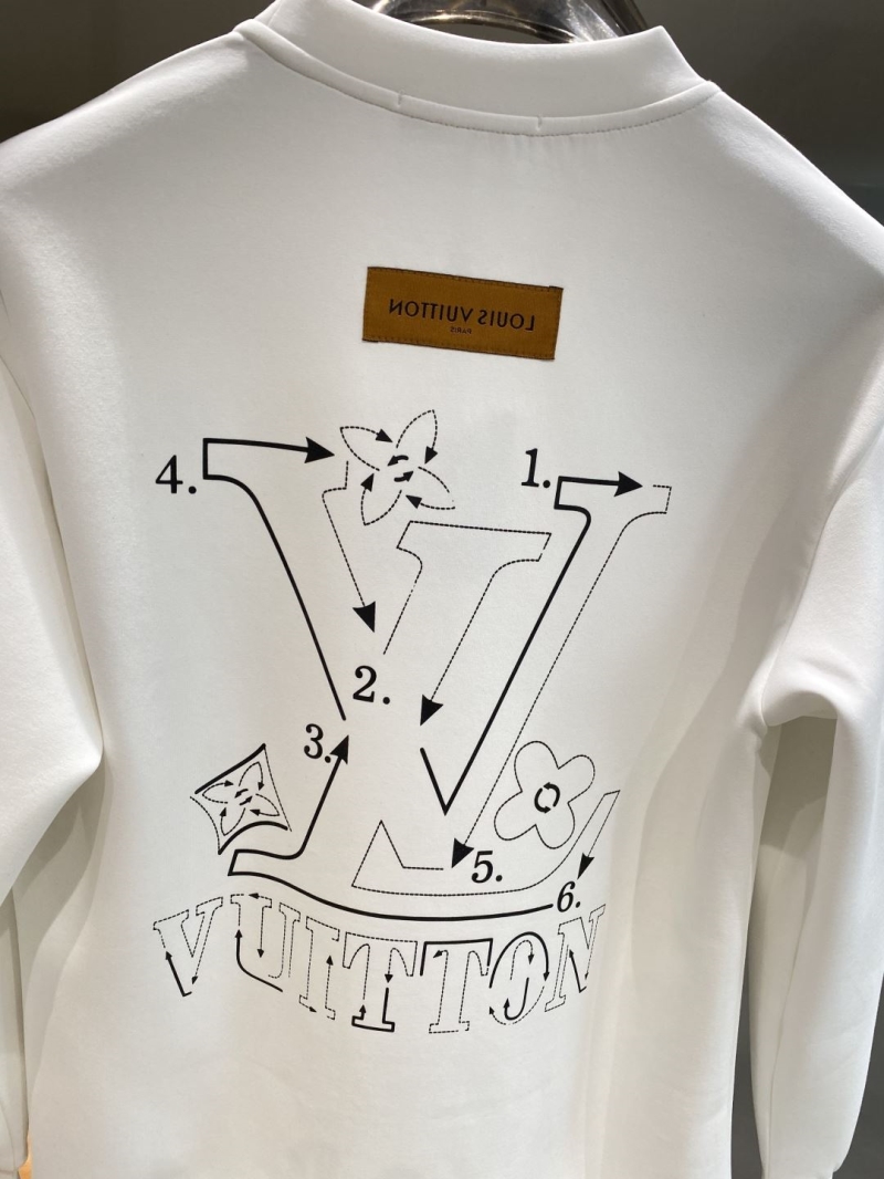 l0vis Vvtt0n t-shirt